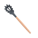 1PC Silicona Turner Cuchara de sopa Espátula Cepillo Raspador Pasta Servidor Batidor de huevo Cocina Herramientas de cocina Utensilios de cocina Rosa / Negro / Verde